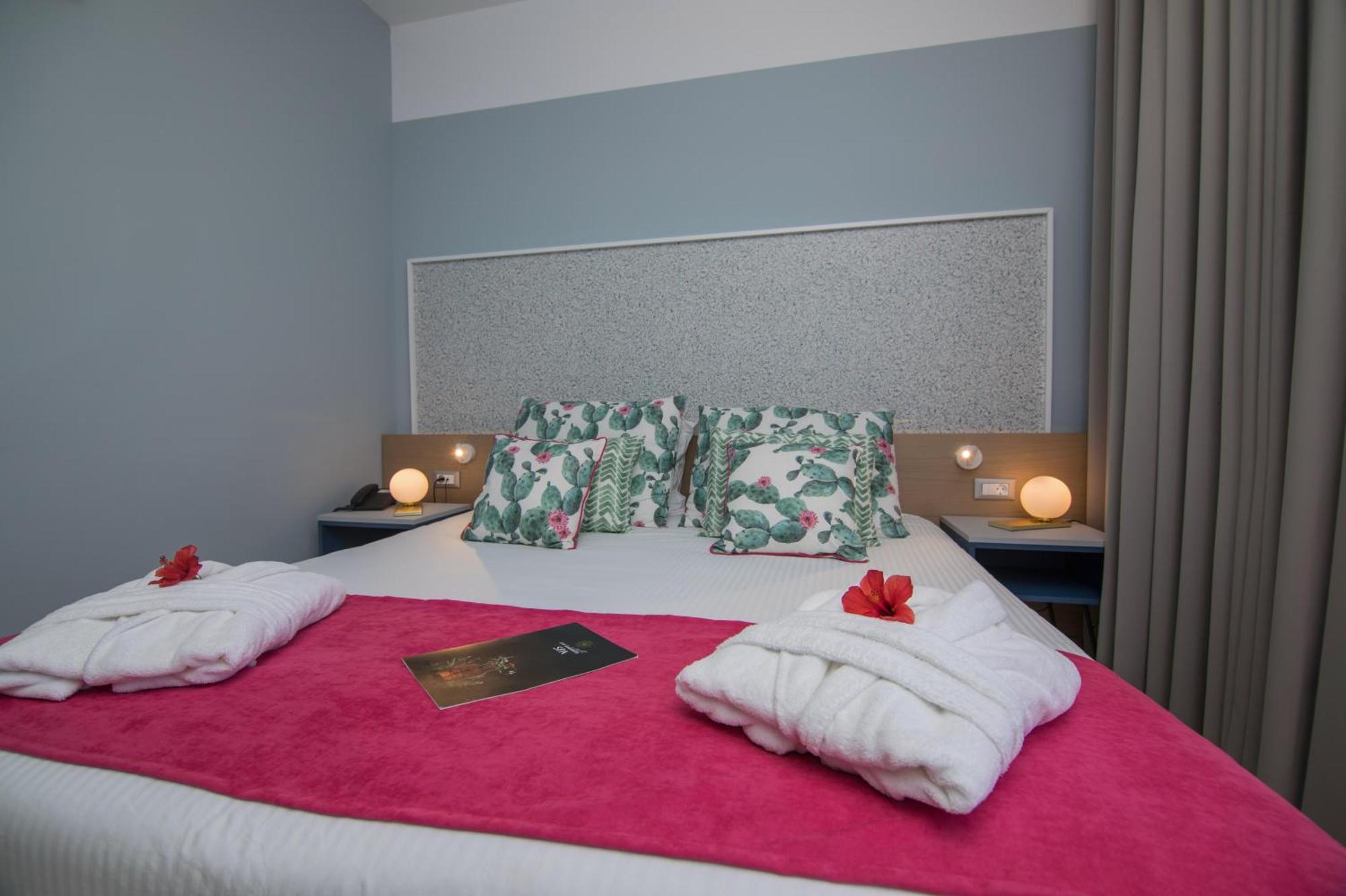 Lindos Breeze Hotel