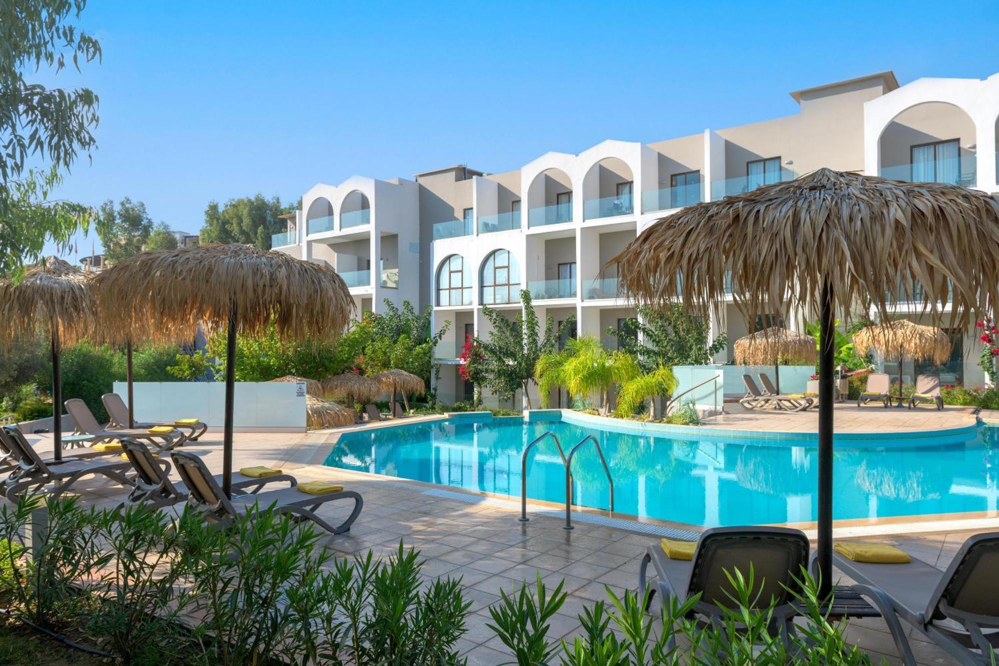Lindos Breeze